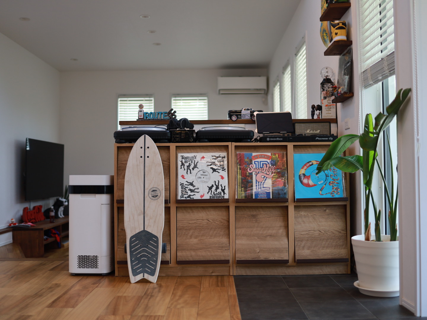 SWING BOARD